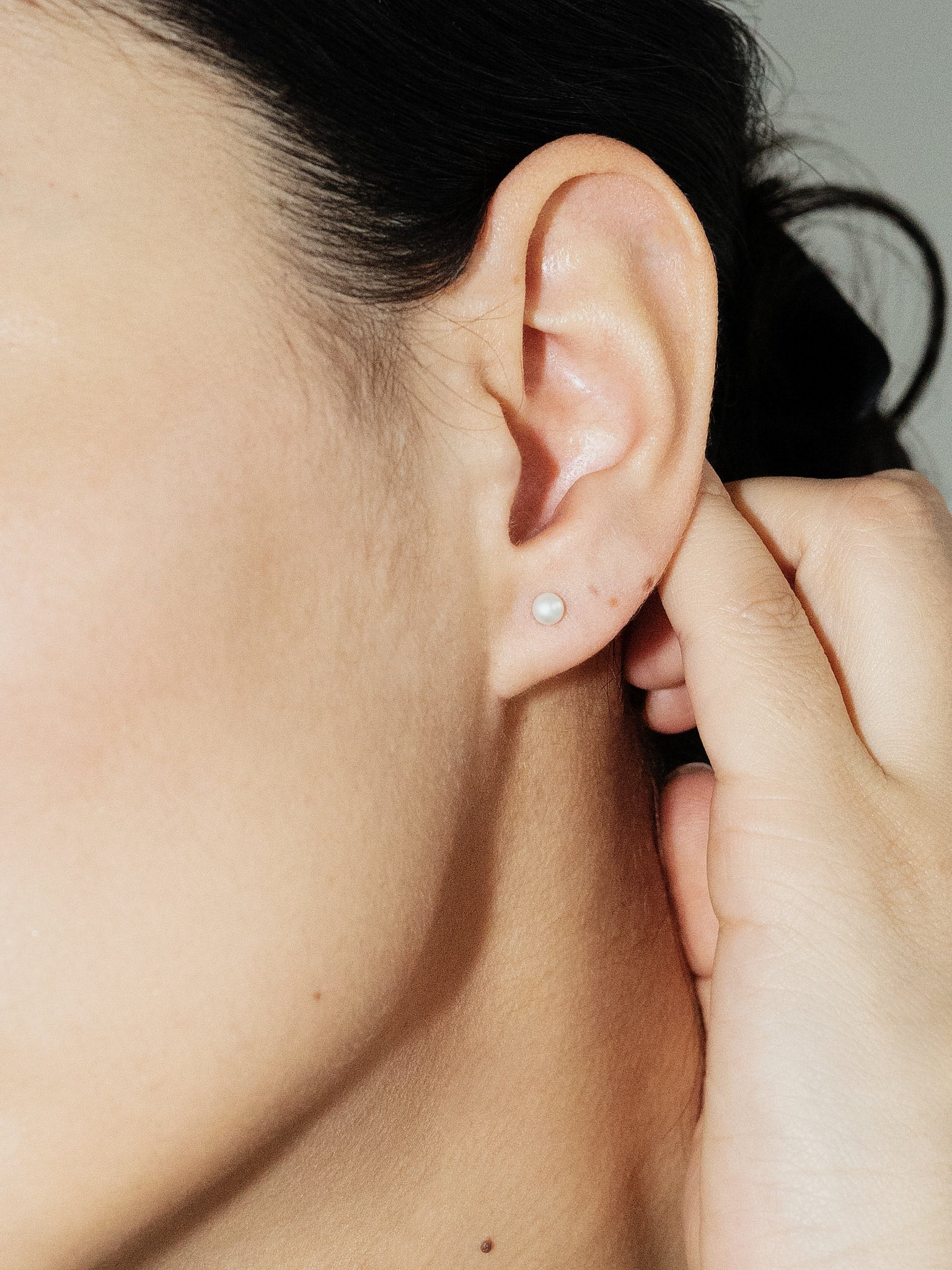 Petite pearl earrings