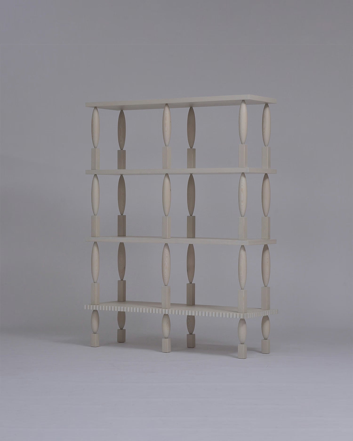 Noveau SUIII3 shelving unit