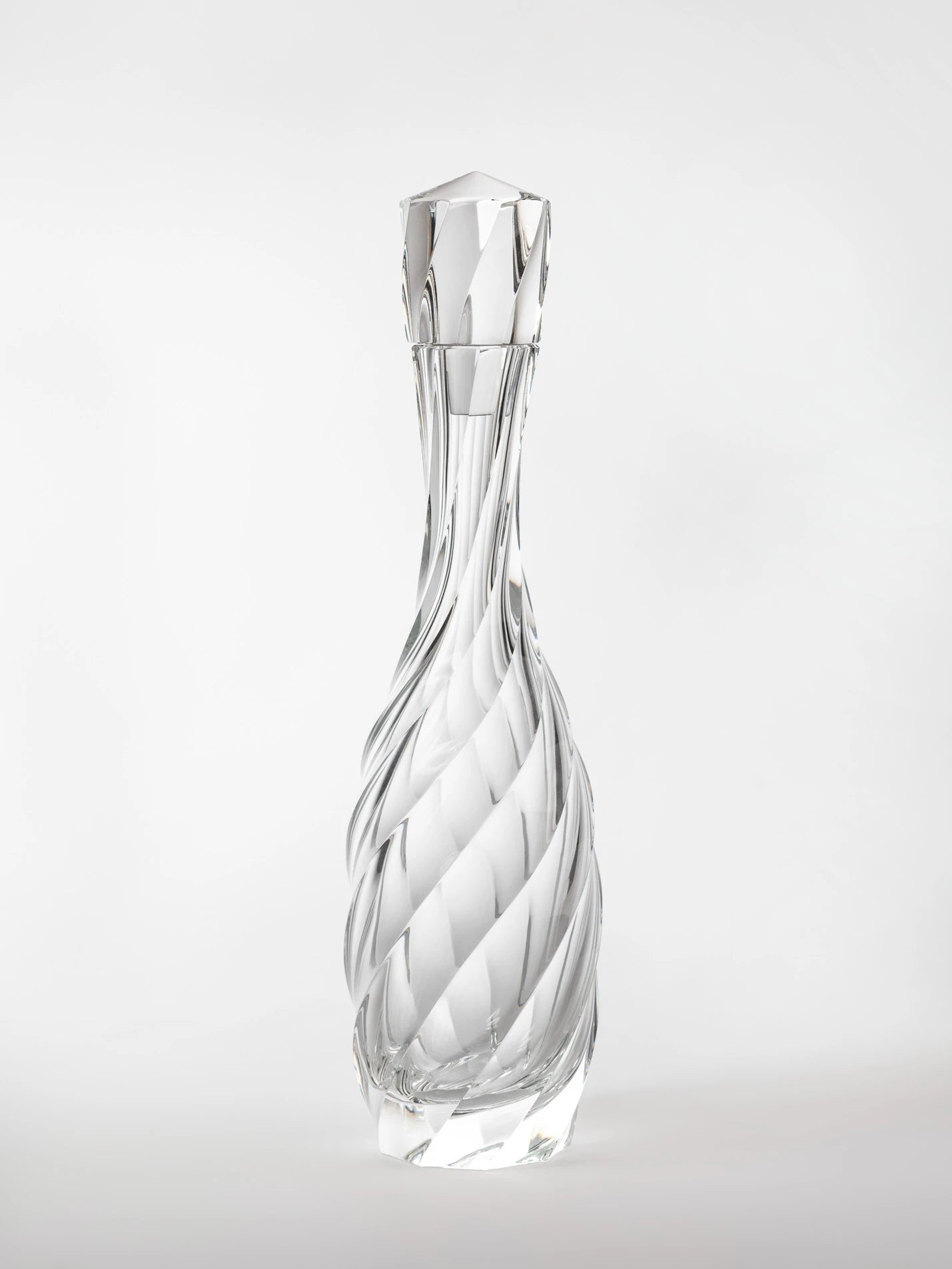 Tornado carafe