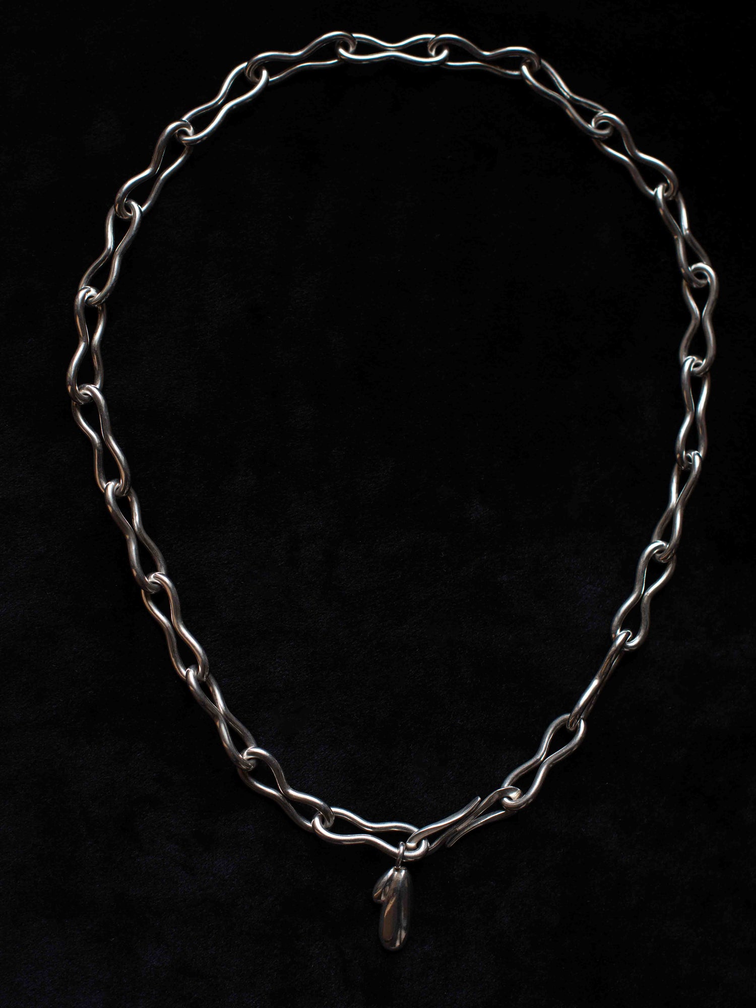 Paradox necklace