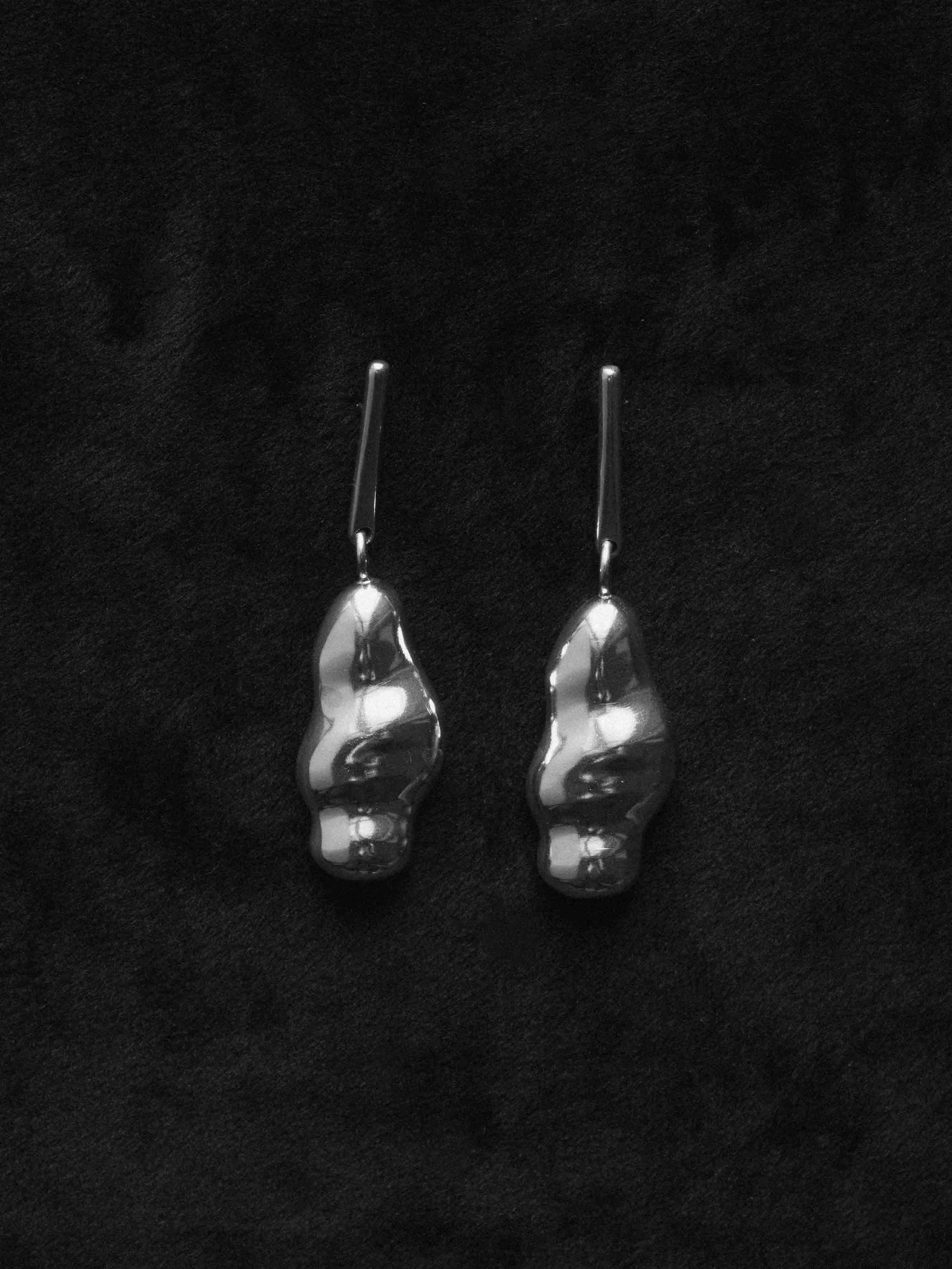Serotonin náušnice