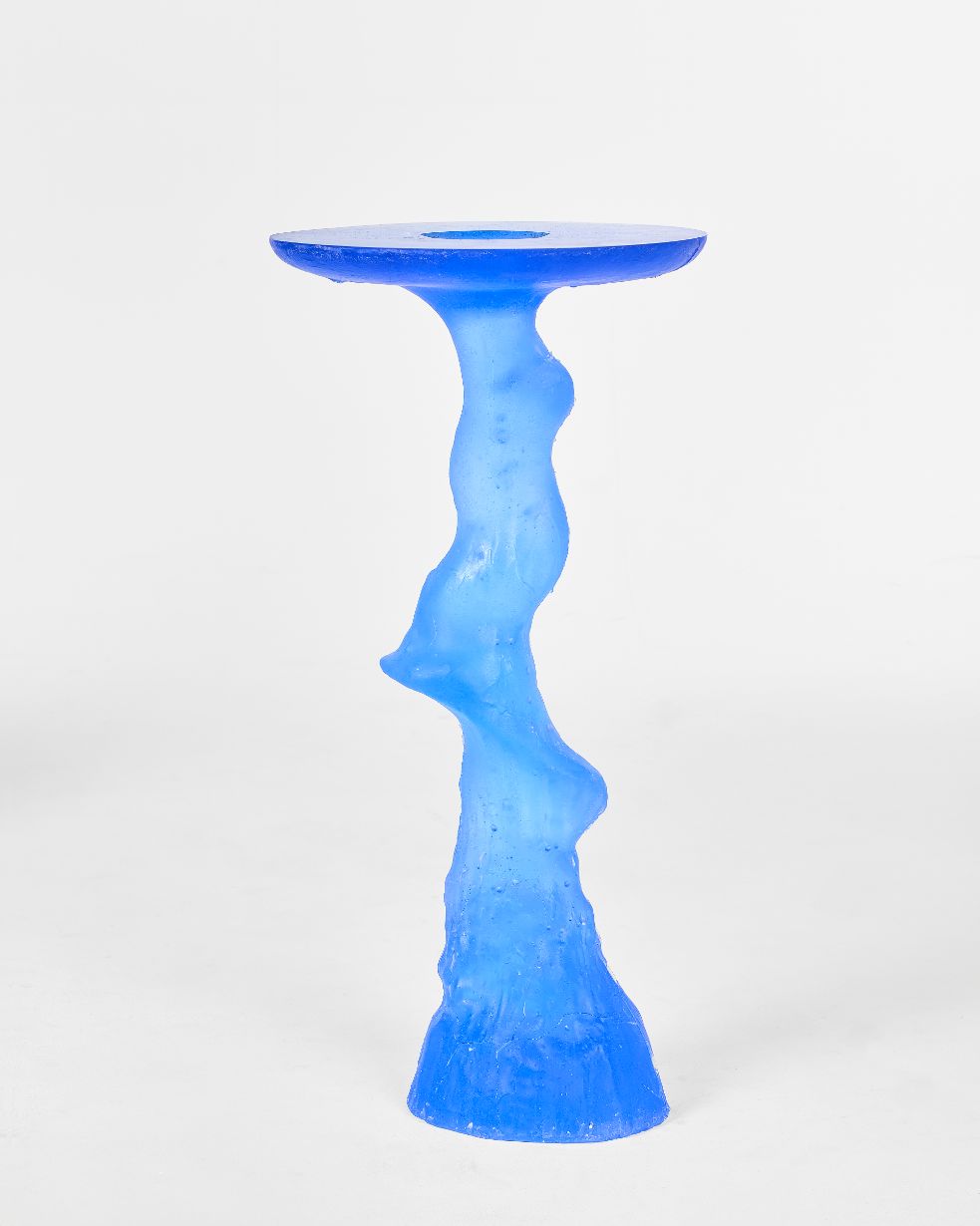 Flow side table