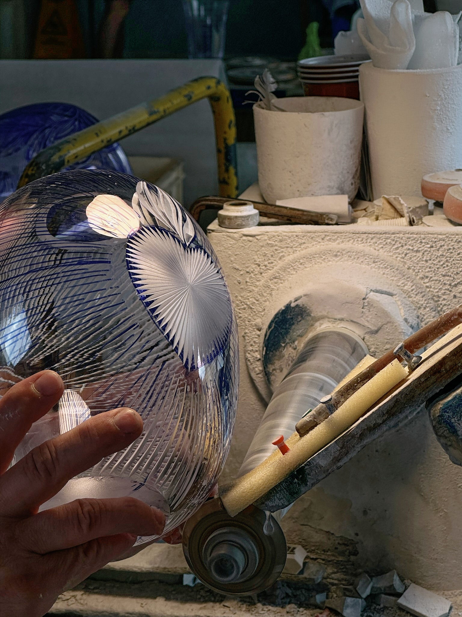 Sacred Bond vase 20 cm