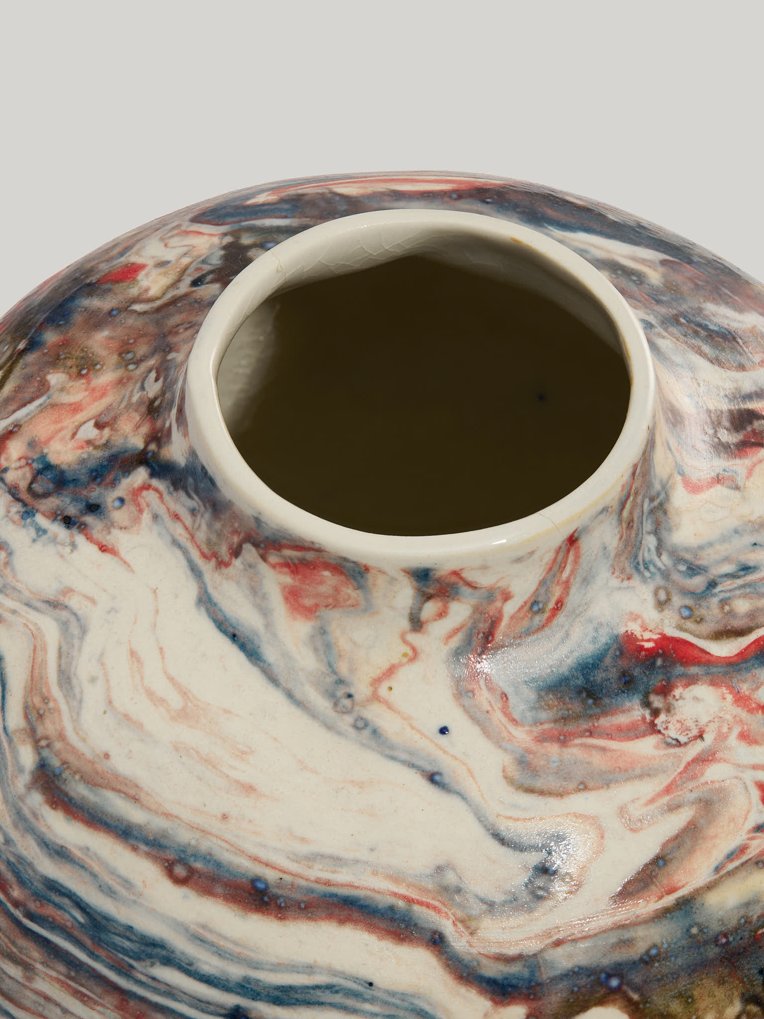 Marble vase small 6